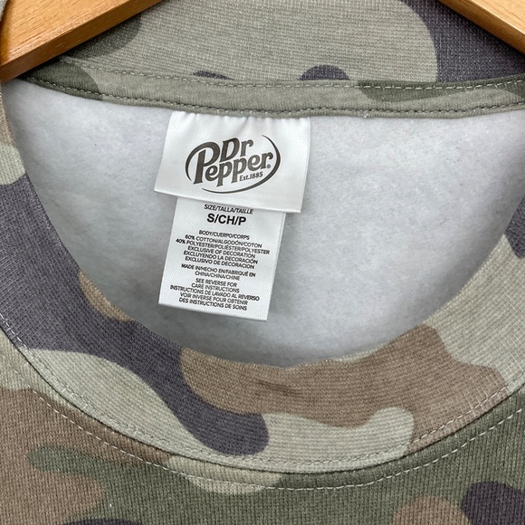 Dr. Pepper Camo Sweatshirt Women’s Small - Picture 9 of 11